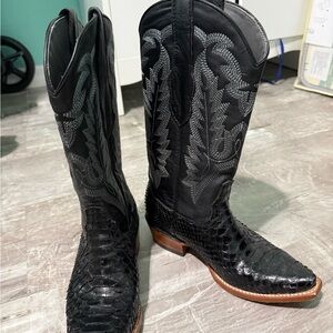 Elegant Black Genuine Python Boots